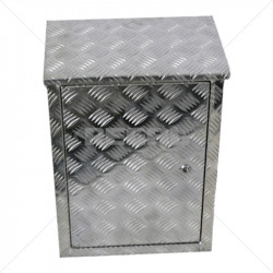 ENCLOSURE - Aluminium Tread Plate Box 610 x 800 x 300mm